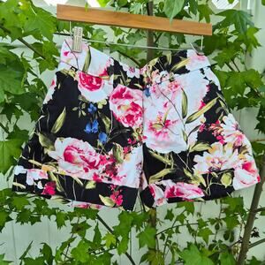 NY & Co 7th Avenue Suiting Collection Floral Shorts Cotton Stretch - Sz 10